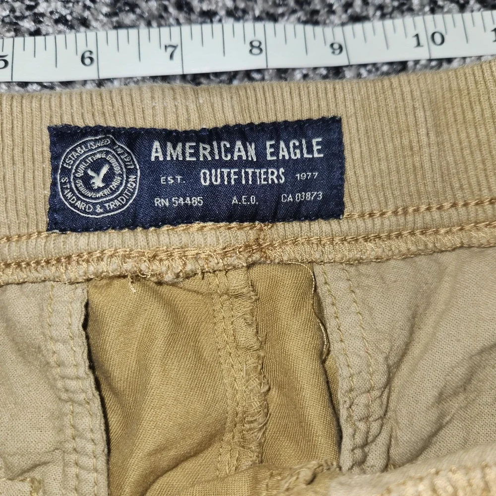 American Eagle Khaki Tan Pants/Joggers Mens Sz Small Pockets Drawstring Tapered